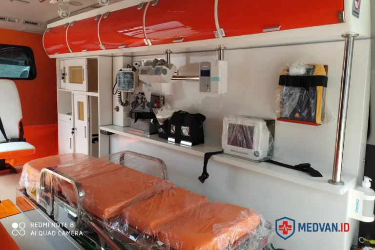Ambulance ICU 2